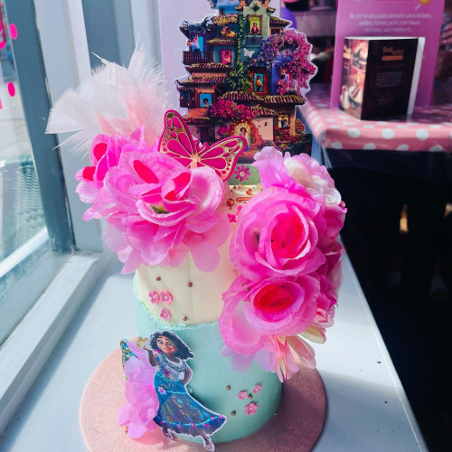 Beth’s sweet boxes , 5D34E9BF AB68 41F9 967D 166F57EA6C42