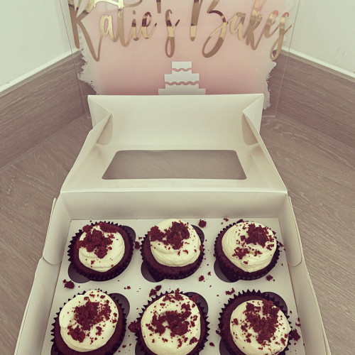 Katie’s Bakes, AB754374 D8B5 43DC A6F7 399D5994434A