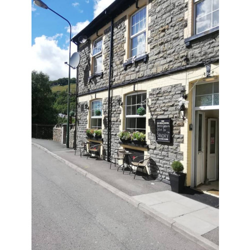 Six Bells Hotel Logo